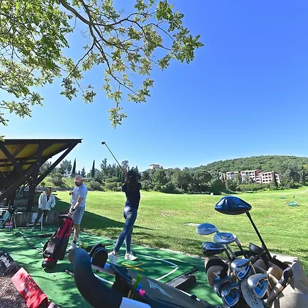 Village Cap Esterel - Le Village-40 By Interhome